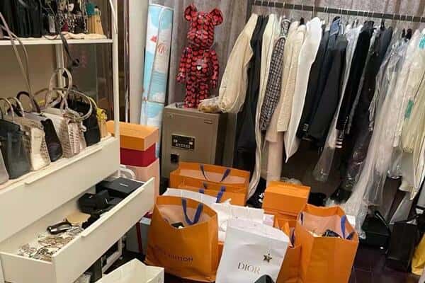 蚌埠市淮上回收一线品牌衣服